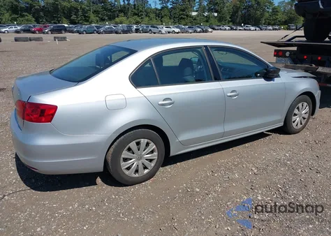 2014 Volkswagen Jetta 2.0L S z USA, uszkodzony, nr VIN 3VW2K7AJXEM391453